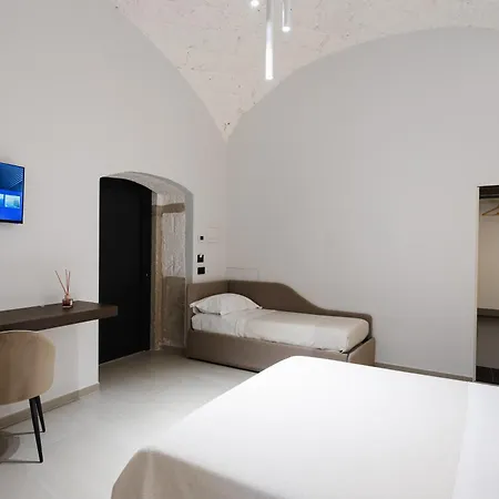 Behome Bed & Breakfast