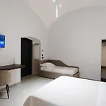 Behome Bed & Breakfast