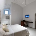 Behome Bed & Breakfast